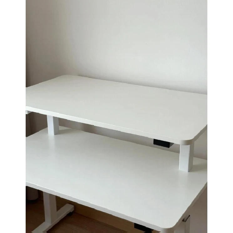 Table supérieure à deux -ascenseurs-